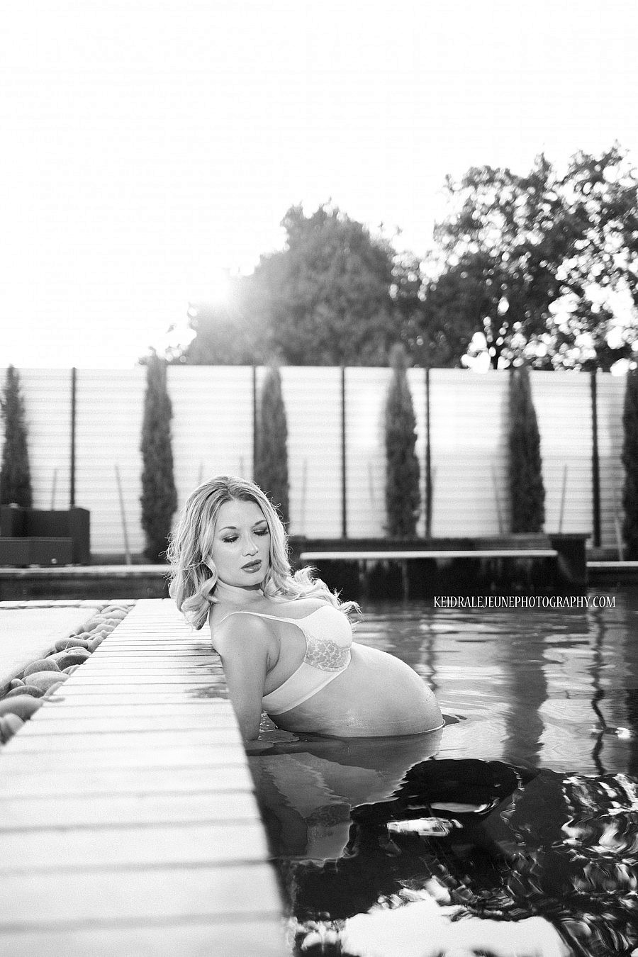 MOMMY TO BE |NORMAN OK MATERNITY/BOUDOIR PHOTOGRAPHER